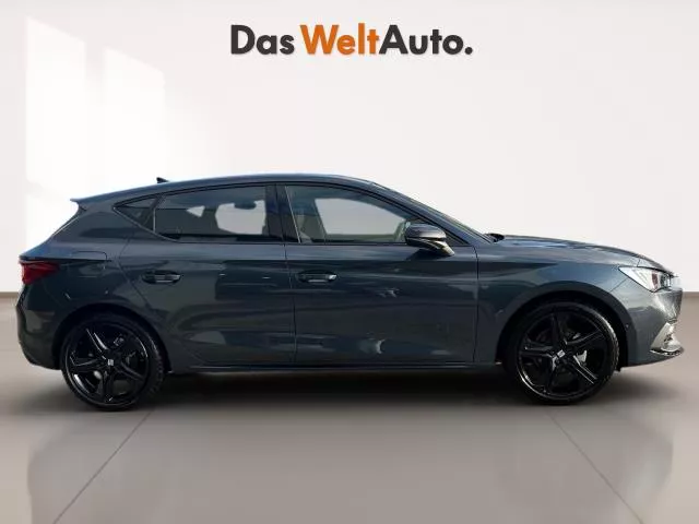 SEAT León 1.5 TSI S&S FR 75 Aniversario 85 kW (116 CV) de segunda mano