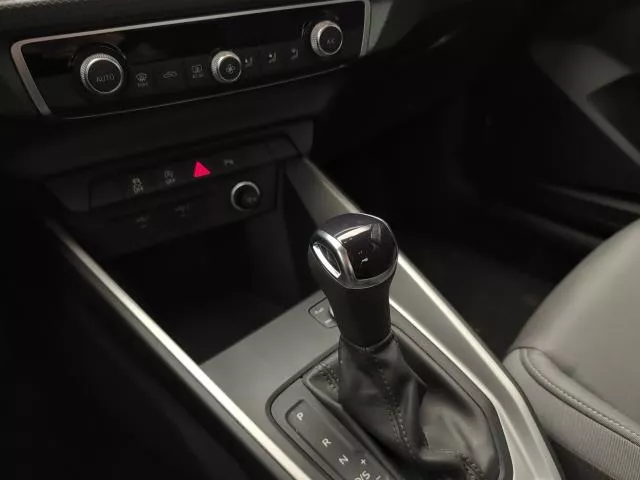 Audi A1 Adrenalin 30 TFSI 81 kW (110 CV) de segunda mano