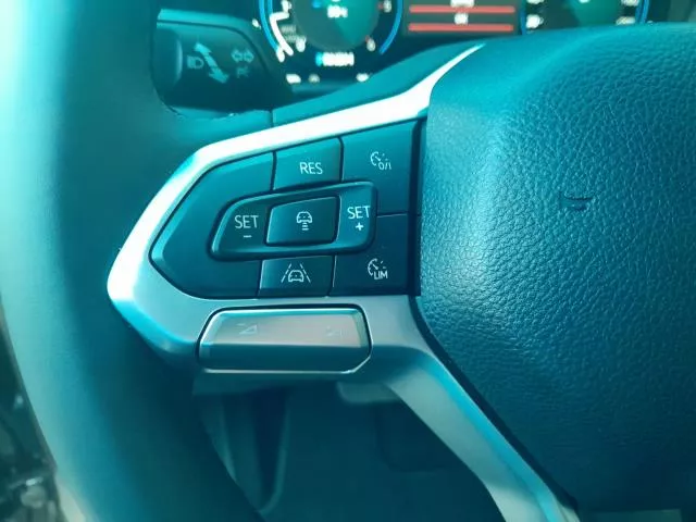 Volkswagen Amarok Aventura 3.0 TDI Cabina Doble 177 kW (240 CV) Auto de segunda mano