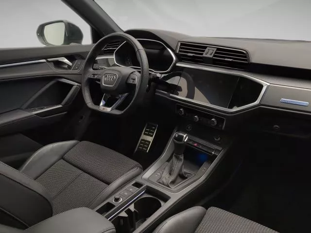 Audi Q3 Black line 35 TDI 110 kW (150 CV) S tronic de segunda mano