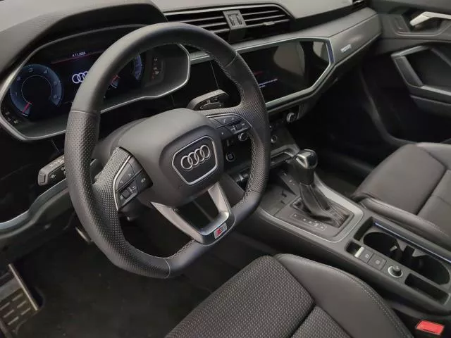 Audi Q3 Black line 35 TDI 110 kW (150 CV) S tronic de segunda mano