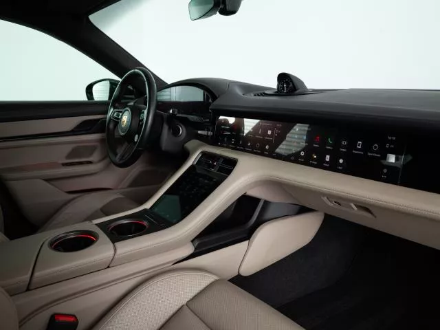 Porsche Taycan Turbo 500 kW (680 CV) de segunda mano