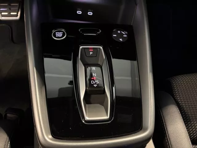 Audi A3 Genuine 35 TFSI 110 kW (150 CV) S tronic de segunda mano