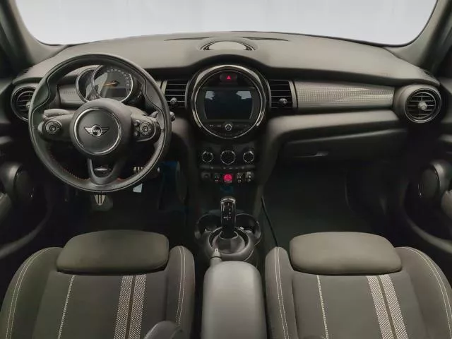 MINI 5 Puertas Cooper 100 kW (136 CV) de segunda mano