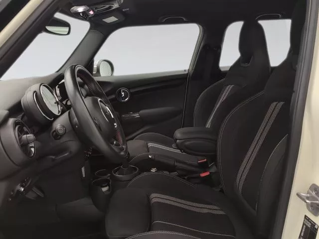 MINI 5 Puertas Cooper 100 kW (136 CV) de segunda mano