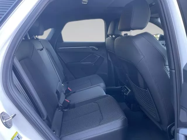 Audi Q3 Black line 35 TDI 110 kW (150 CV) S tronic de segunda mano