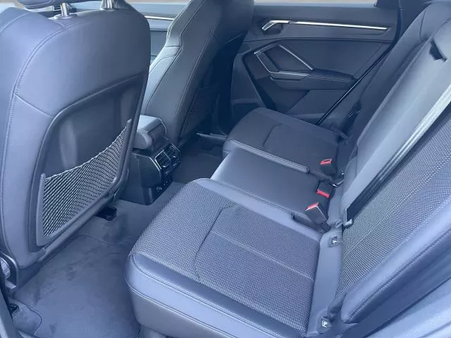 Audi Q3 Black line 35 TDI 110 kW (150 CV) S tronic de segunda mano