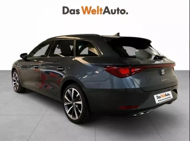 SEAT León 1.5 TSI e-Hybrid FR XXL DSG 150 kW (204 CV) de segunda mano