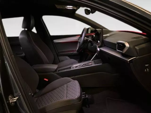 SEAT León 1.5 TSI e-Hybrid FR XXL DSG 150 kW (204 CV) de segunda mano