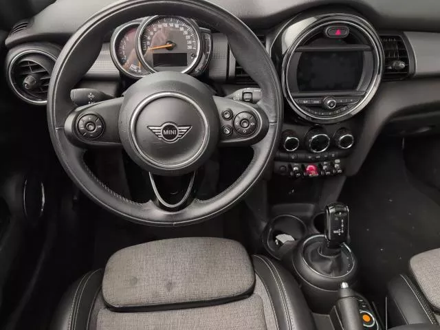 MINI Cabrio Cooper 100 kW (136 CV) de segunda mano