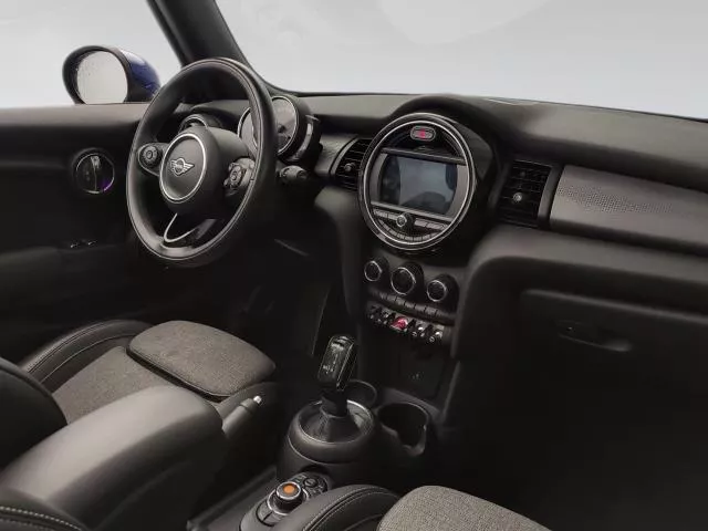 MINI Cabrio Cooper 100 kW (136 CV) de segunda mano