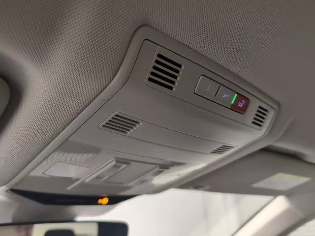 Volkswagen T-Roc Dark 1.0 TSI 81 kW (110 CV) de segunda mano