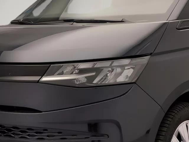Volkswagen Multivan Batalla Corta 1.5 eHybrid 4Motion 180 kW (245 CV) DSG de segunda mano