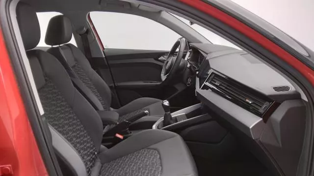 Audi A1 Adrenalin 25 TFSI 70 kW (95 CV) de segunda mano