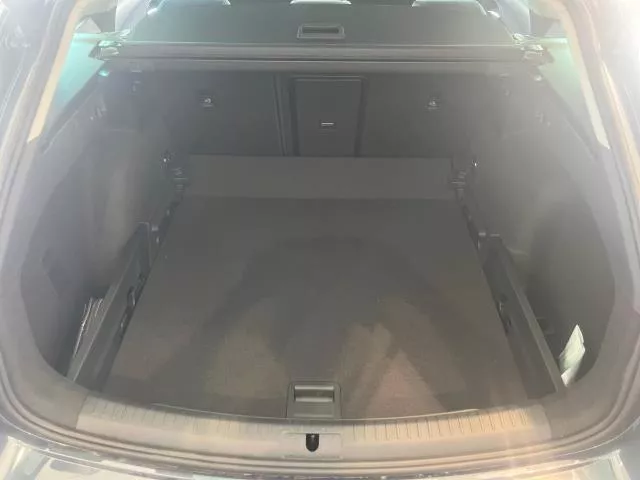 SEAT León 1.5 eTSI Style 25 Aniversario DSG 85 kW (116 CV) de segunda mano