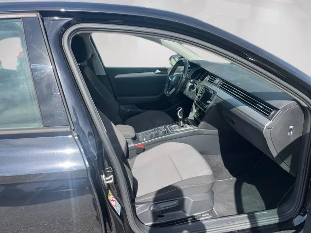 Volkswagen Passat Business 2.0 TDI 110 kW (150 CV) de segunda mano