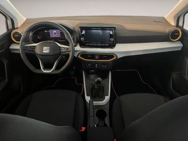 SEAT Arona 1.0 TSI Style Special Edition 85 kW (115 CV) de segunda mano