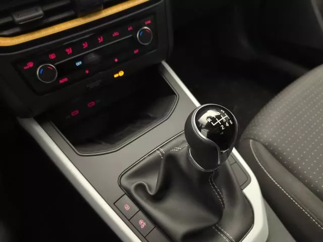 SEAT Arona 1.0 TSI Style Special Edition 85 kW (115 CV) de segunda mano