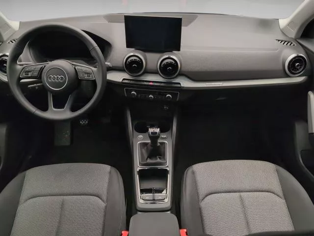 Audi Q2 Adrenalin Black Edition 30 TFSI 85 kW (116 CV) de segunda mano