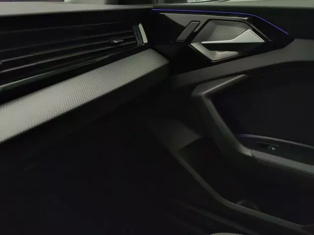 Audi A1 Adrenalin edition 30 TFSI 85 kW (116 CV) de segunda mano