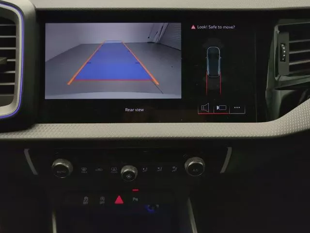 Audi A1 Adrenalin edition 30 TFSI 85 kW (116 CV) de segunda mano