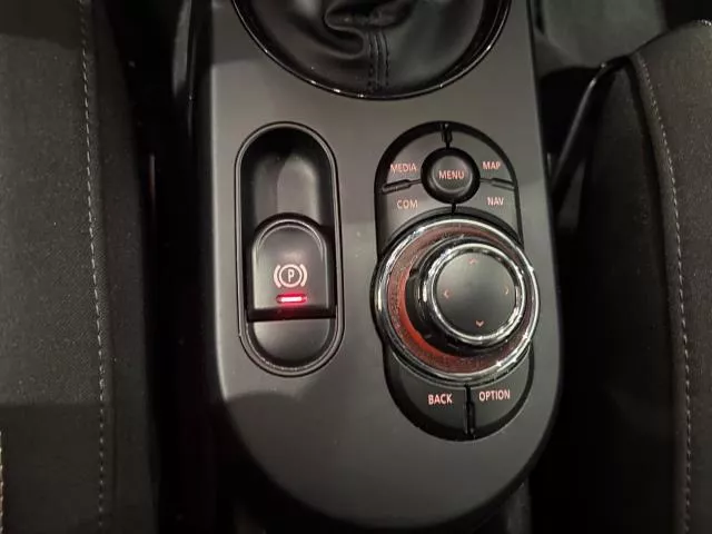 MINI 3 Puertas Cooper SE 135 kW (184 CV) de segunda mano