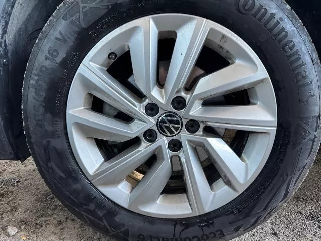 Volkswagen T-Cross Advance 1.0 TSI 81 kW (110 CV) de segunda mano