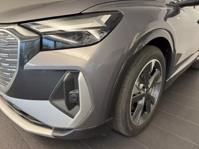 Audi Q4 Genuine edition 45 e-tron 82kWh 210 kW (286 CV) de segunda mano