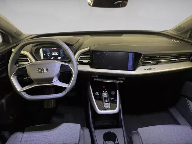 Audi Q4 Genuine edition 45 e-tron 82kWh 210 kW (286 CV) de segunda mano