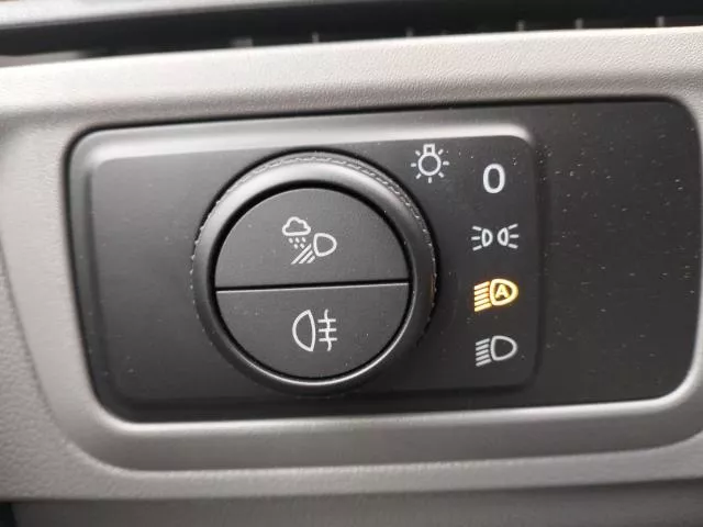 Volkswagen Caravelle Batalla Corta 2.0 TDI 110 kW (150 CV) de segunda mano