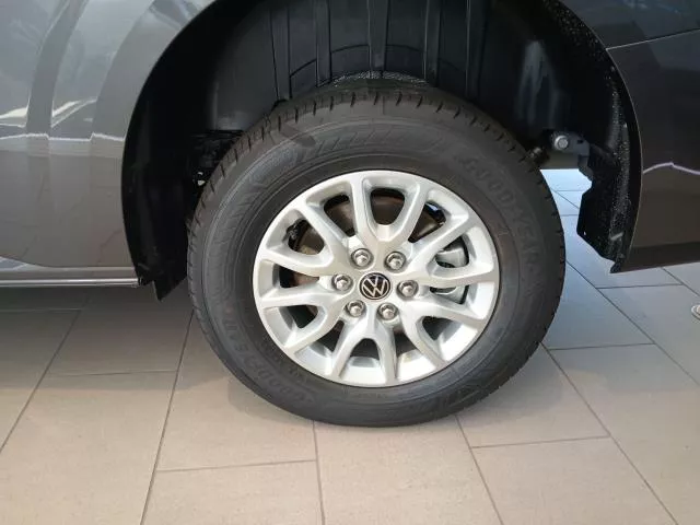 Volkswagen Caravelle Batalla Corta 2.0 TDI 110 kW (150 CV) de segunda mano