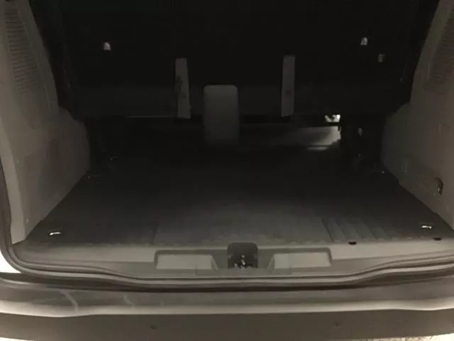 Volkswagen Caravelle Batalla Corta 2.0 TDI 110 kW (150 CV) de segunda mano