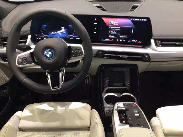 BMW iX1 eDrive20 150 kW (204 CV) de segunda mano