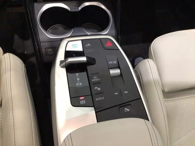 BMW iX1 eDrive20 150 kW (204 CV) de segunda mano