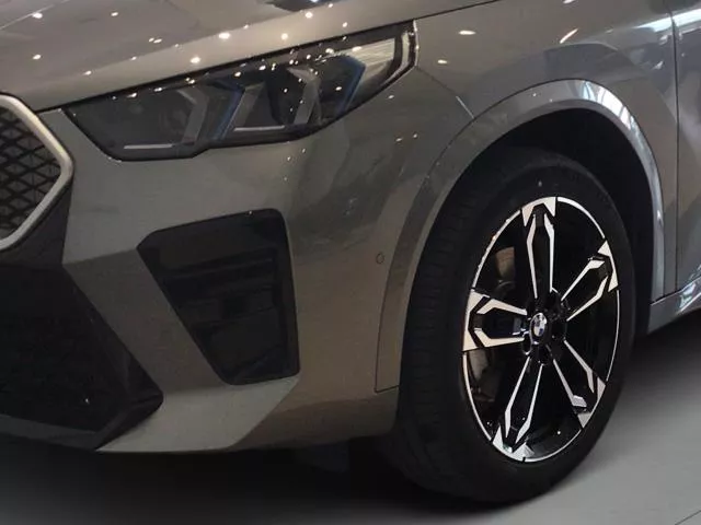 BMW iX2 eDrive20 150 kW (204 CV) de segunda mano