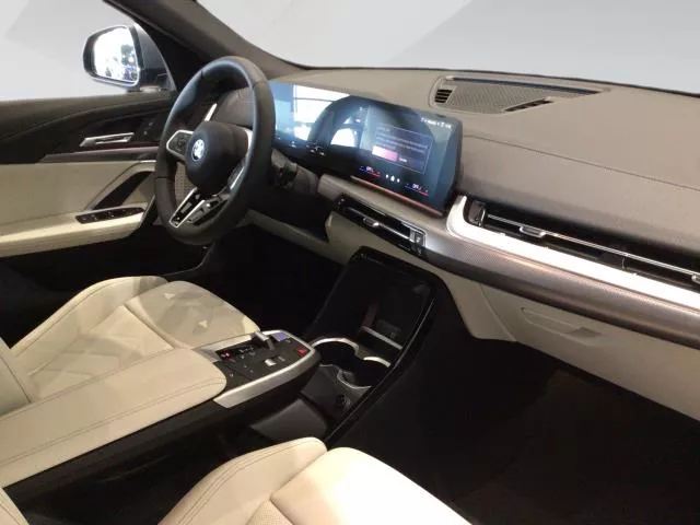 BMW iX2 eDrive20 150 kW (204 CV) de segunda mano