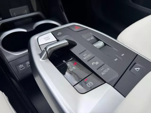 BMW iX1 eDrive20 150 kW (204 CV) de segunda mano