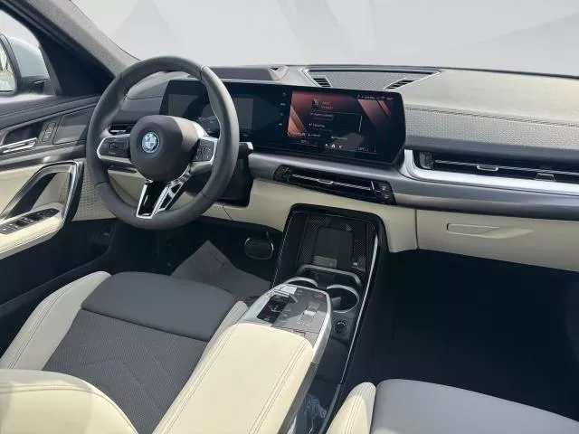 BMW iX2 eDrive20 150 kW (204 CV) de segunda mano