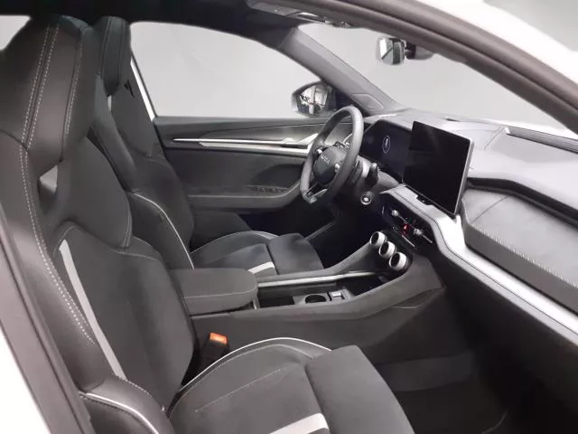 Skoda Kodiaq 1.5 TSI m-HEV Sportline 4×2 DSG 110 kW (150 CV) de segunda mano