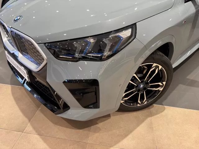 BMW iX2 eDrive20 150 kW (204 CV) de segunda mano
