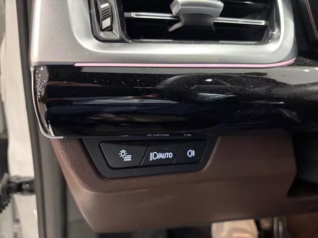 BMW iX1 eDrive20 150 kW (204 CV) de segunda mano