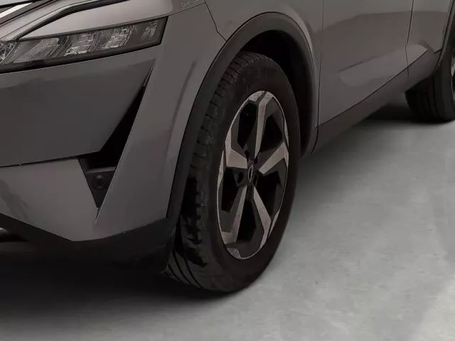 Nissan Qashqai DIG-T 140 N-Connecta 103 kW (140 CV) de segunda mano