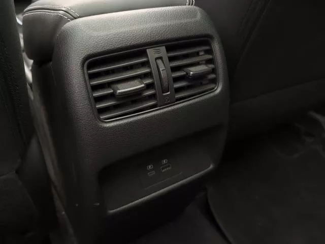 Nissan Qashqai DIG-T 140 N-Connecta 103 kW (140 CV) de segunda mano