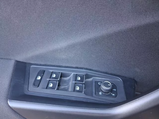 Volkswagen T-Roc Advance R-Line 1.0 TSI 81 kW (110 CV) de segunda mano