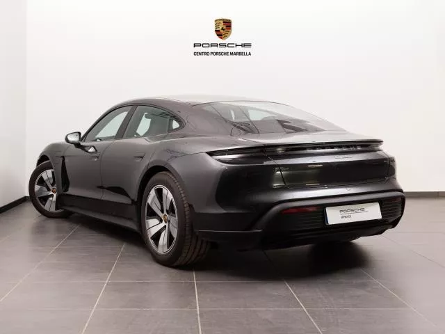 Porsche Taycan 300 kW (408 CV) de segunda mano