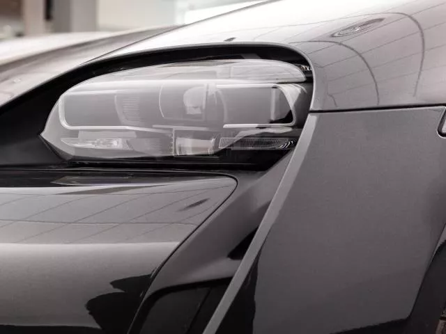 Porsche Taycan 300 kW (408 CV) de segunda mano