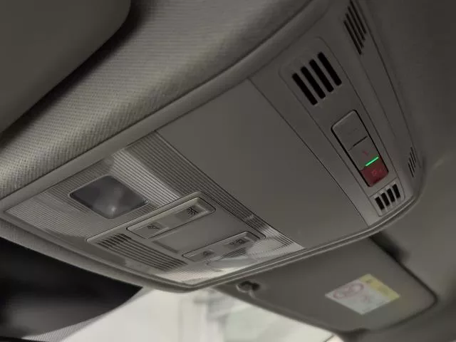 SEAT Ibiza 1.0 MPI Style Salta 59 kW (80 CV) de segunda mano