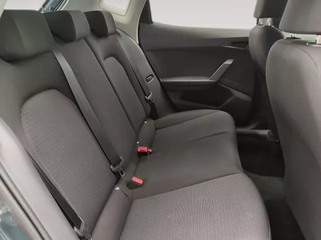 SEAT Ibiza 1.0 MPI Style Salta 59 kW (80 CV) de segunda mano