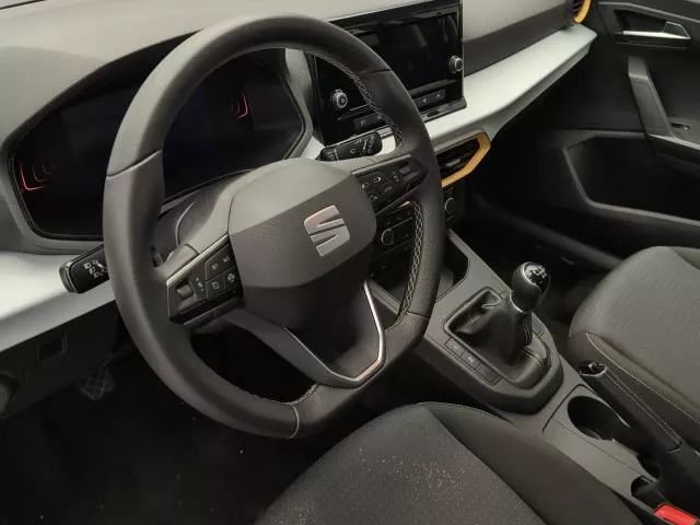 SEAT Ibiza 1.0 MPI Style Salta 59 kW (80 CV) de segunda mano