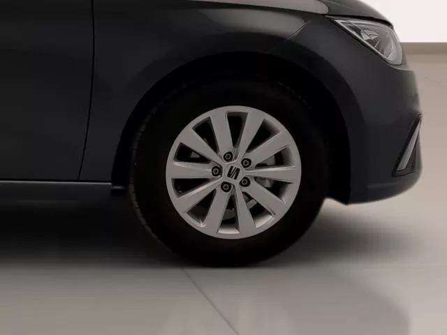 SEAT Ibiza 1.0 MPI Style Salta 59 kW (80 CV) de segunda mano